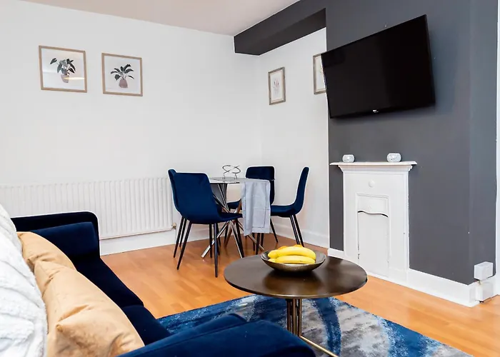 Cosy Oxford Getaway With Free Parking, Minutes From City Centre