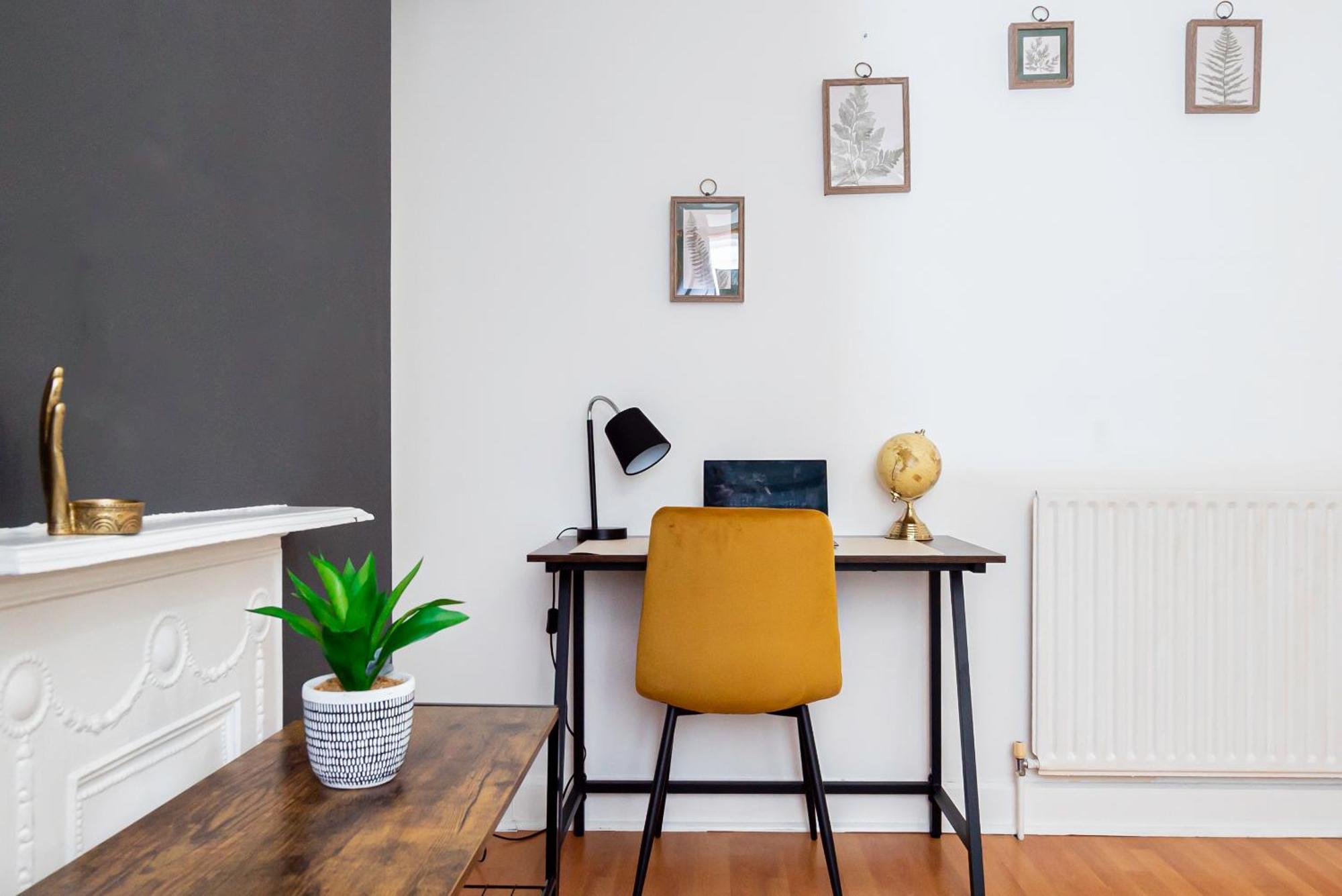 Appartement Cosy Getaway With Free Parking, Minutes From Centre