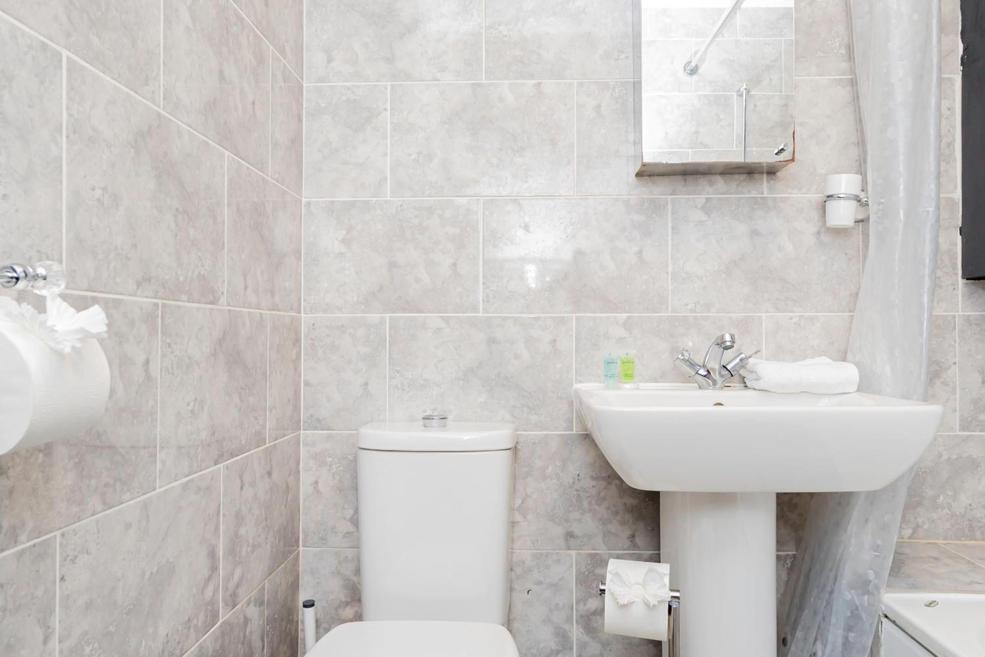 Cosy Getaway With Free Parking, Minutes From Centre * Oxford