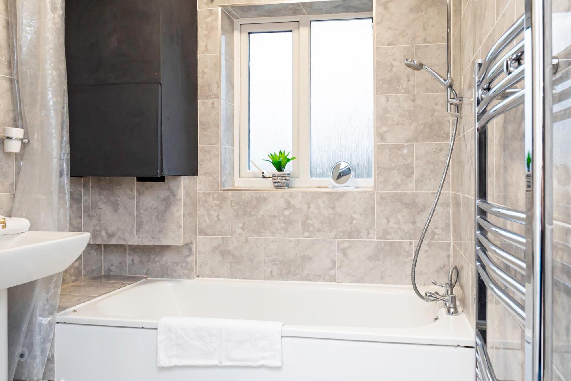 Cosy Getaway With Free Parking, Minutes From Centre * Oxford