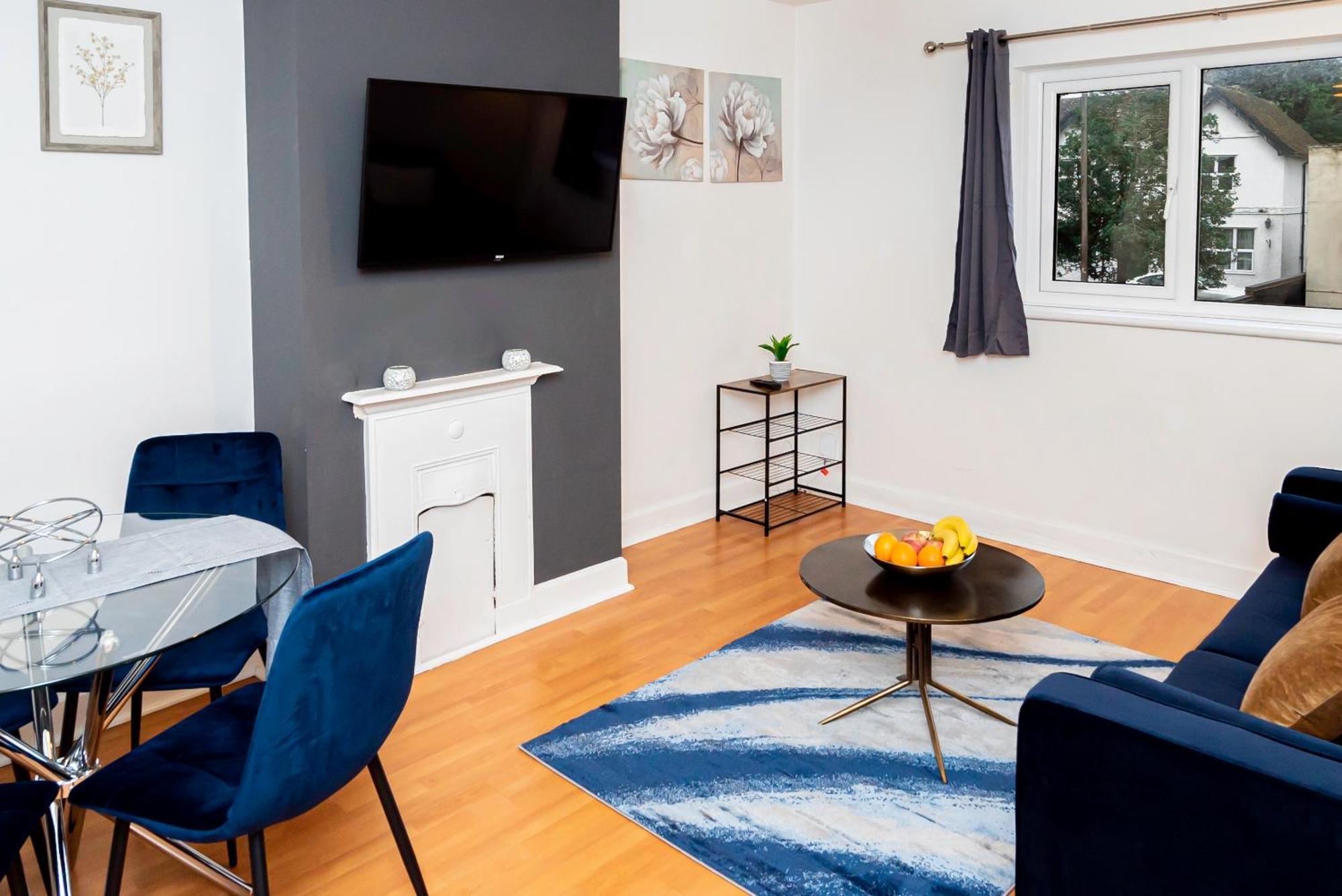 Cosy Getaway With Free Parking, Minutes From Centre Appartement